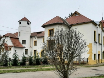 Meller Kastély Villa